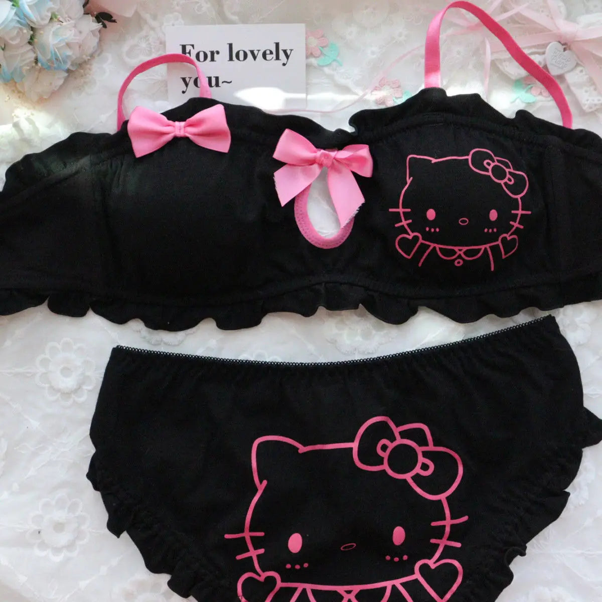 Sanrio Cotton Cute And Sweet Hello Kitty Chest Bras and Panties 2 Pcs Suit Women's Student No Steel Ring Girl Underwear Bra Set