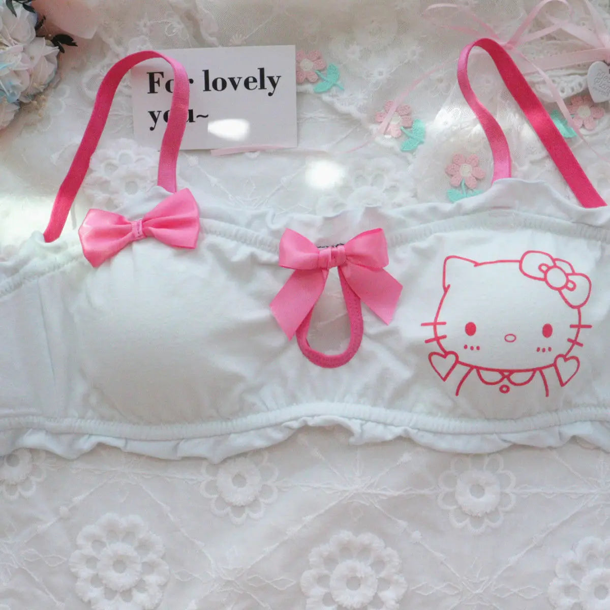 Sanrio Cotton Cute And Sweet Hello Kitty Chest Bras and Panties 2 Pcs Suit Women's Student No Steel Ring Girl Underwear Bra Set